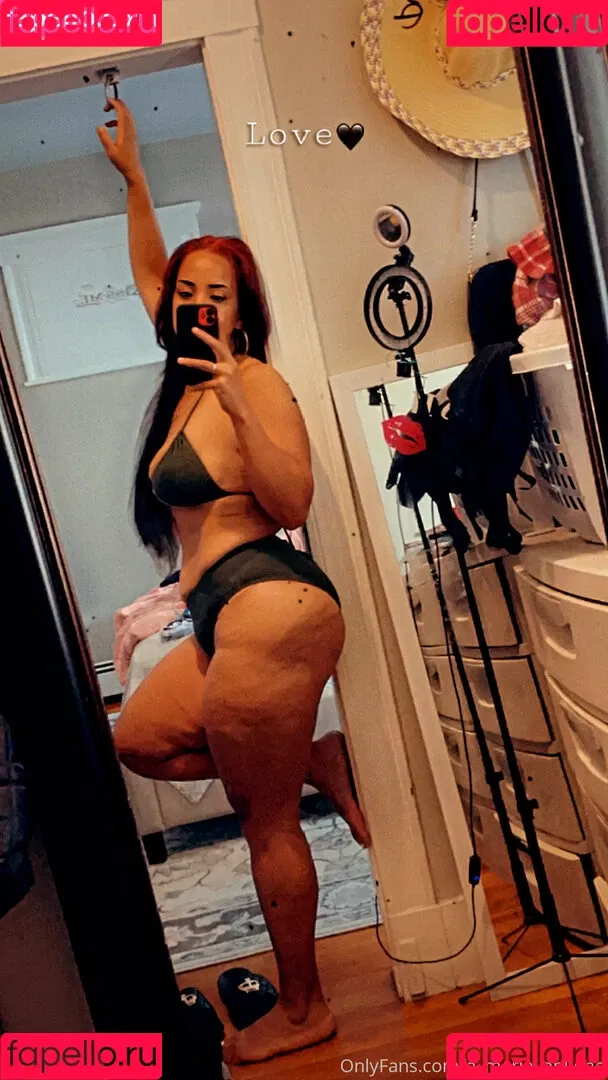a_marie_onlyme Onlyfans Photo Gallery 