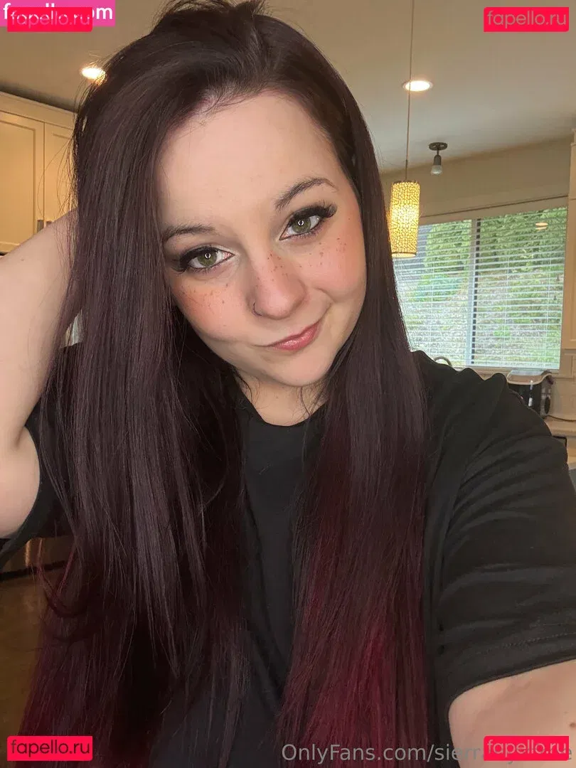 sierranyxfree Onlyfans Photo Gallery 
