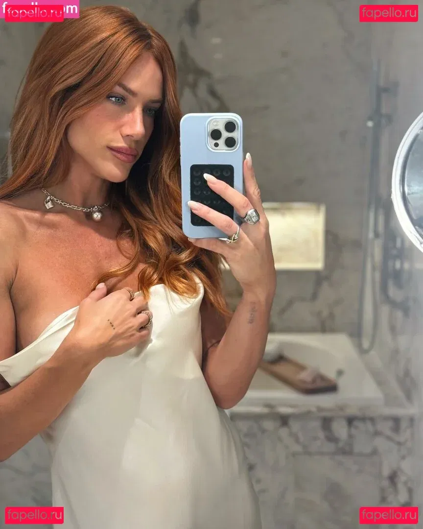 Giovanna Ewbank Onlyfans Photo Gallery 