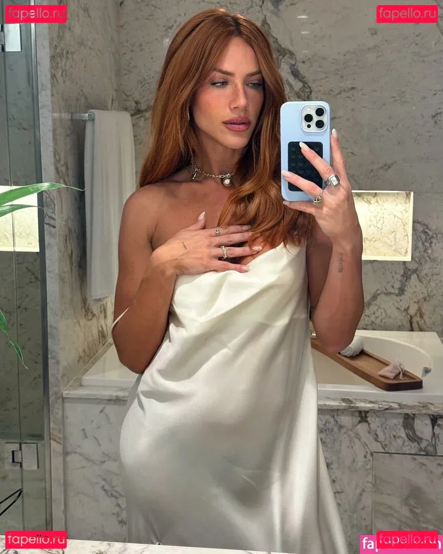 Giovanna Ewbank Onlyfans Photo Gallery 