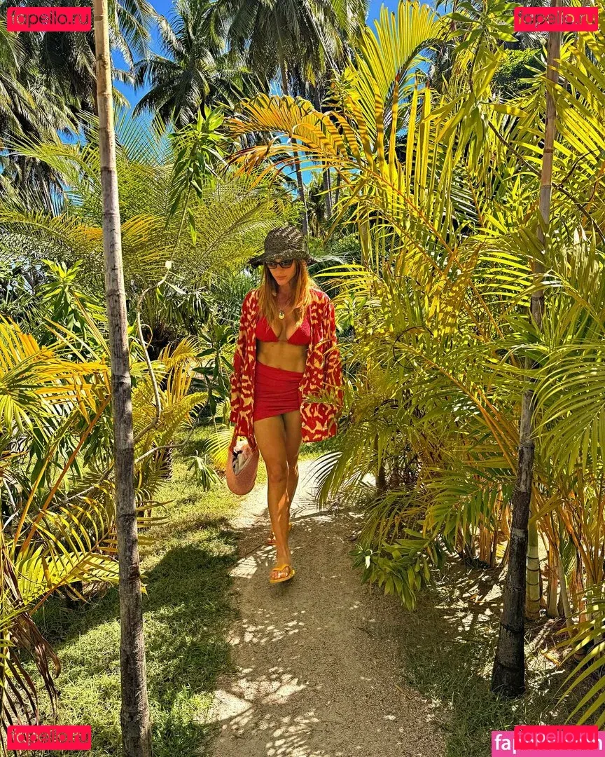 Giovanna Ewbank Onlyfans Photo Gallery 