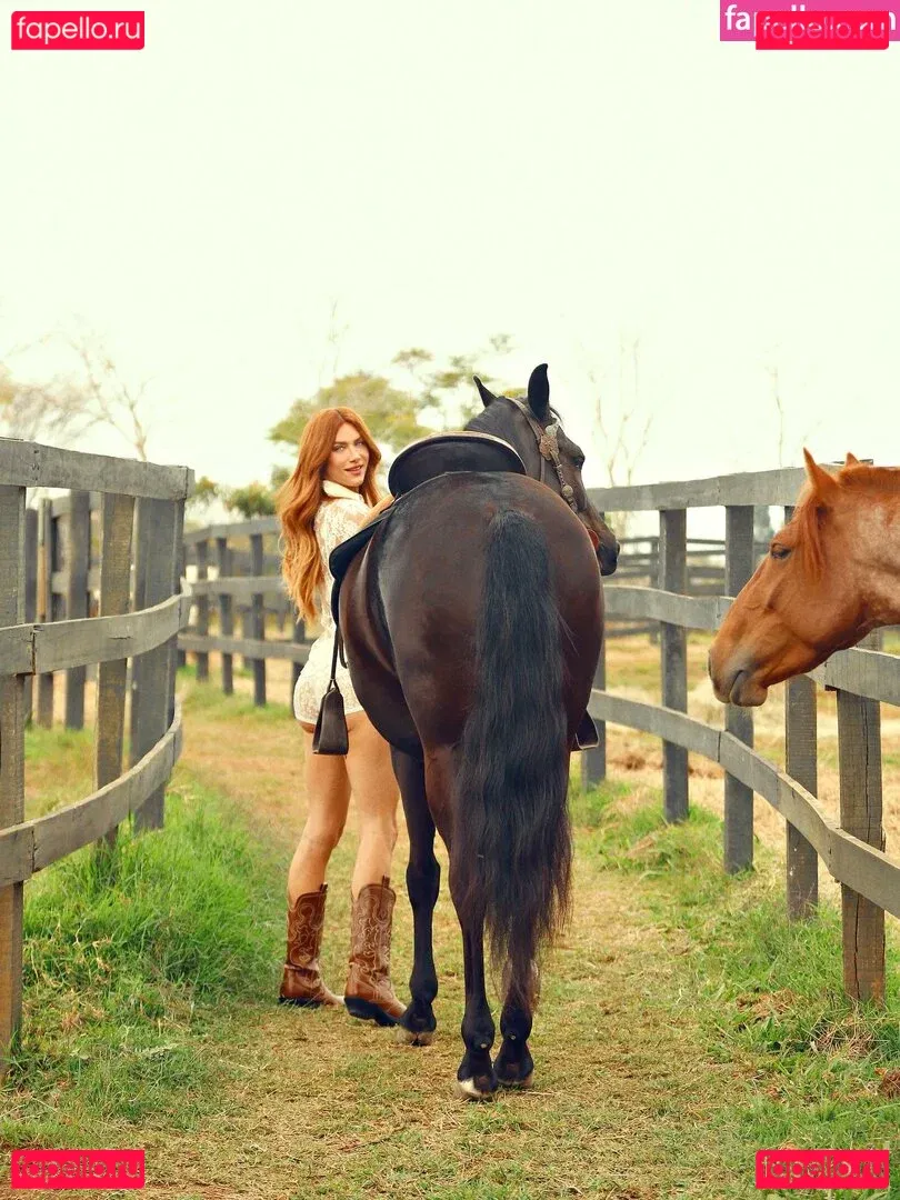 Giovanna Ewbank Onlyfans Photo Gallery 