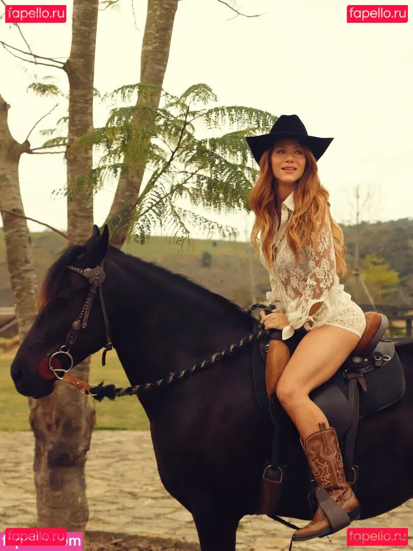 Giovanna Ewbank Onlyfans Photo Gallery 