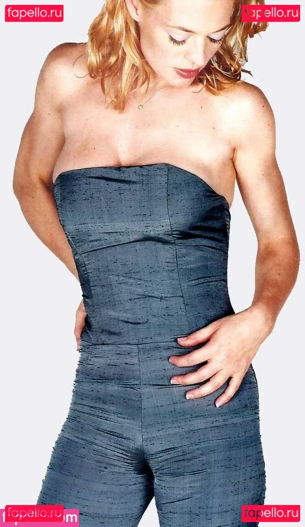 Jeri Ryan Onlyfans Photo Gallery 