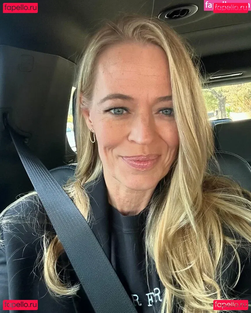 Jeri Ryan Onlyfans Photo Gallery 