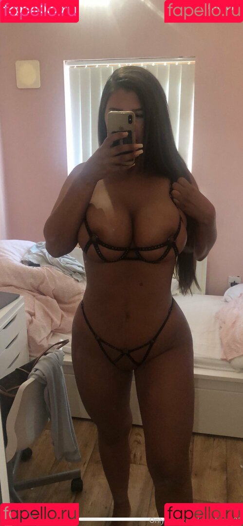 soysofia_2 Onlyfans Photo Gallery 