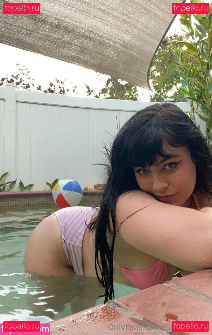 lolahbearxo Onlyfans Photo Gallery 