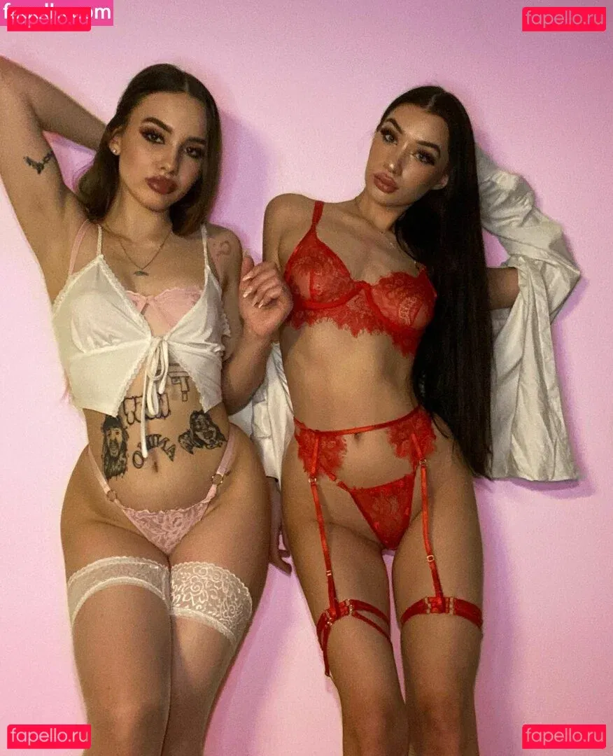 nnikolvv Onlyfans Photo Gallery 