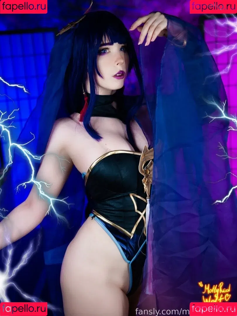 MollyRedWolf Onlyfans Photo Gallery 