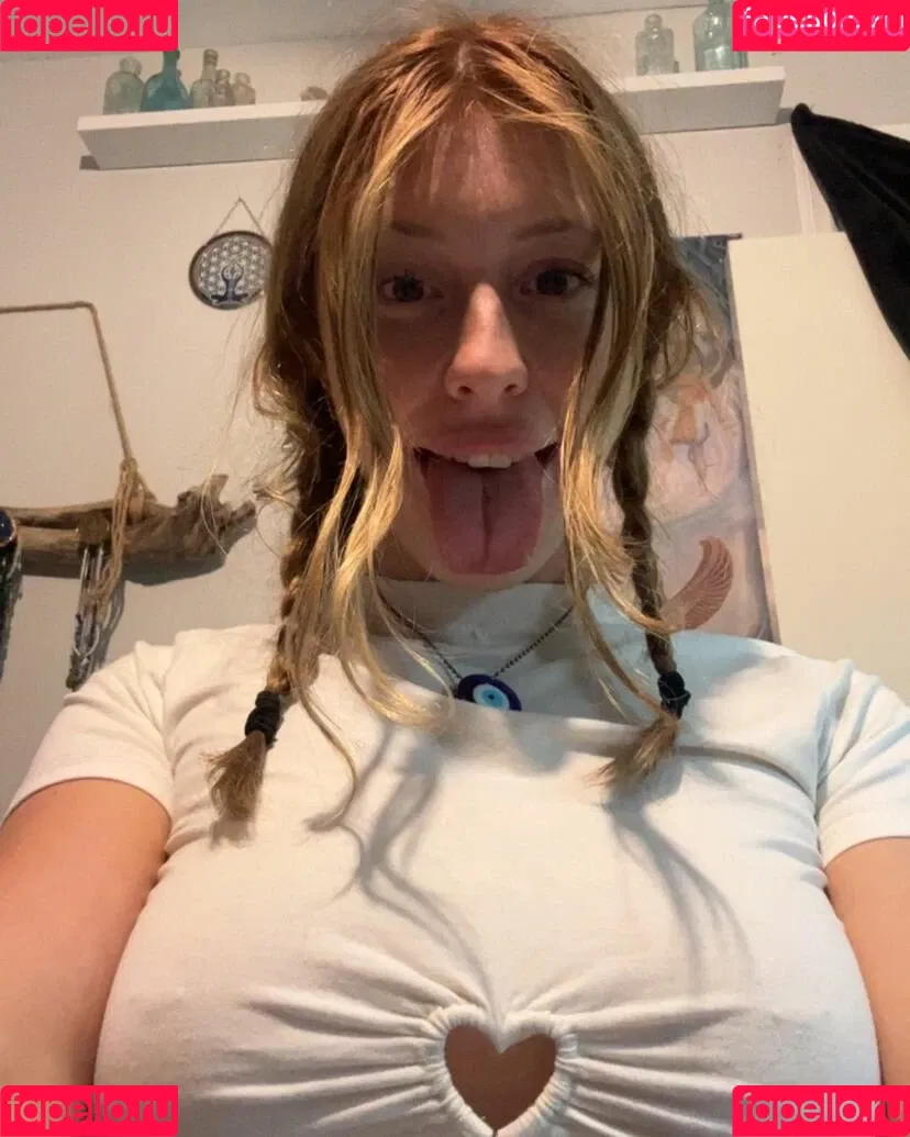 lolcaughtureye Onlyfans Photo Gallery 