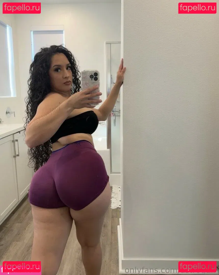 Eswefany Onlyfans Photo Gallery 