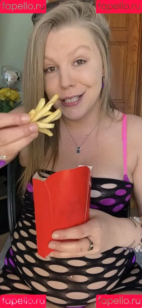 itsgorjess Onlyfans Photo Gallery 