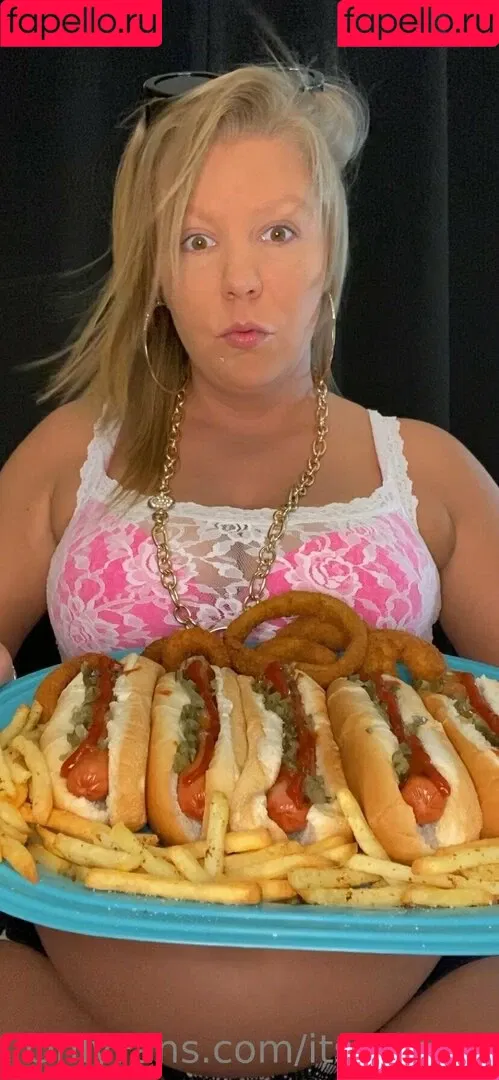 itsgorjess Onlyfans Photo Gallery 