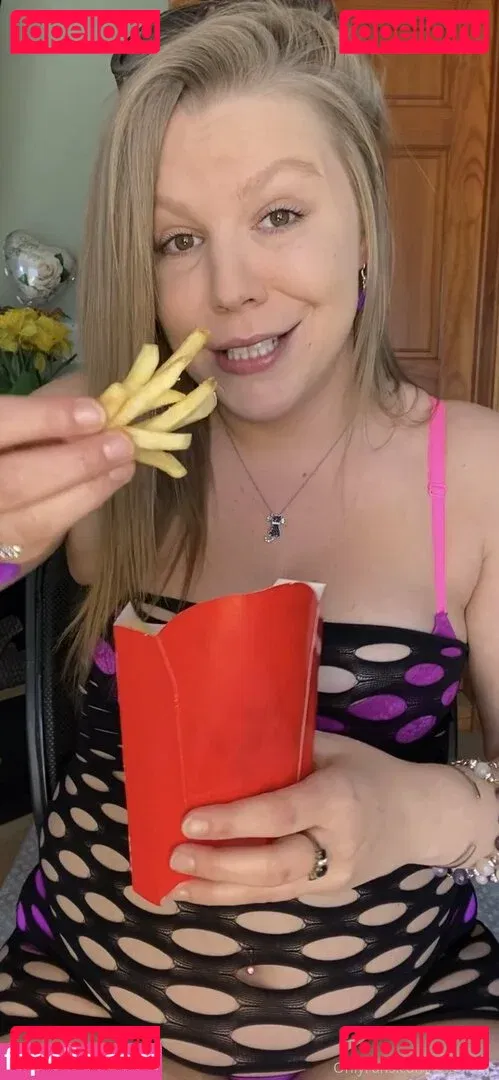 itsgorjess Onlyfans Photo Gallery 