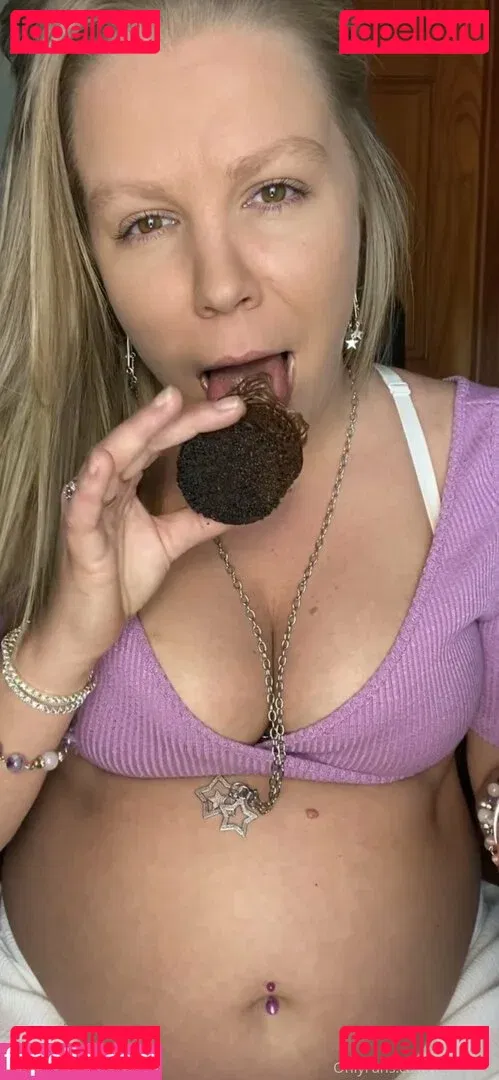 itsgorjess Onlyfans Photo Gallery 