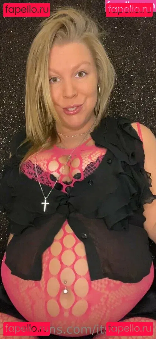 itsgorjess Onlyfans Photo Gallery 