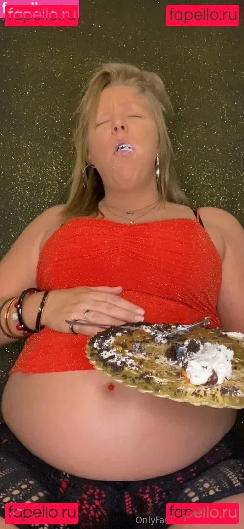 itsgorjess Onlyfans Photo Gallery 