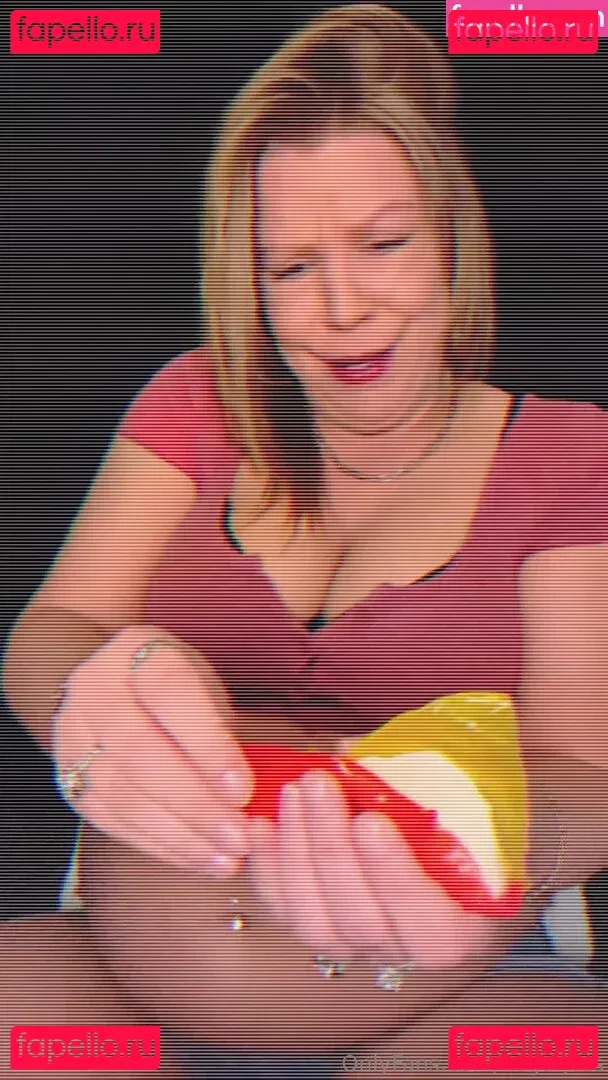 itsgorjess Onlyfans Photo Gallery 