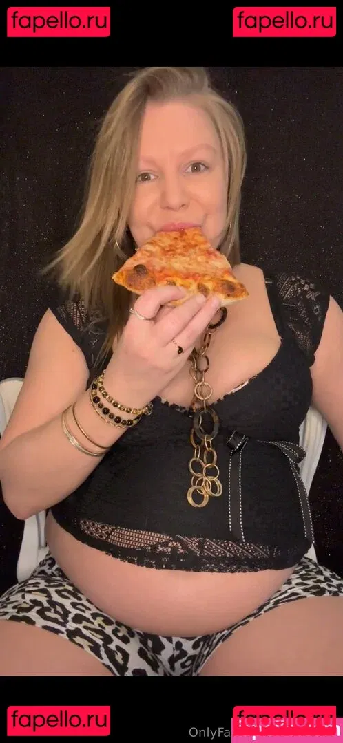 itsgorjess Onlyfans Photo Gallery 