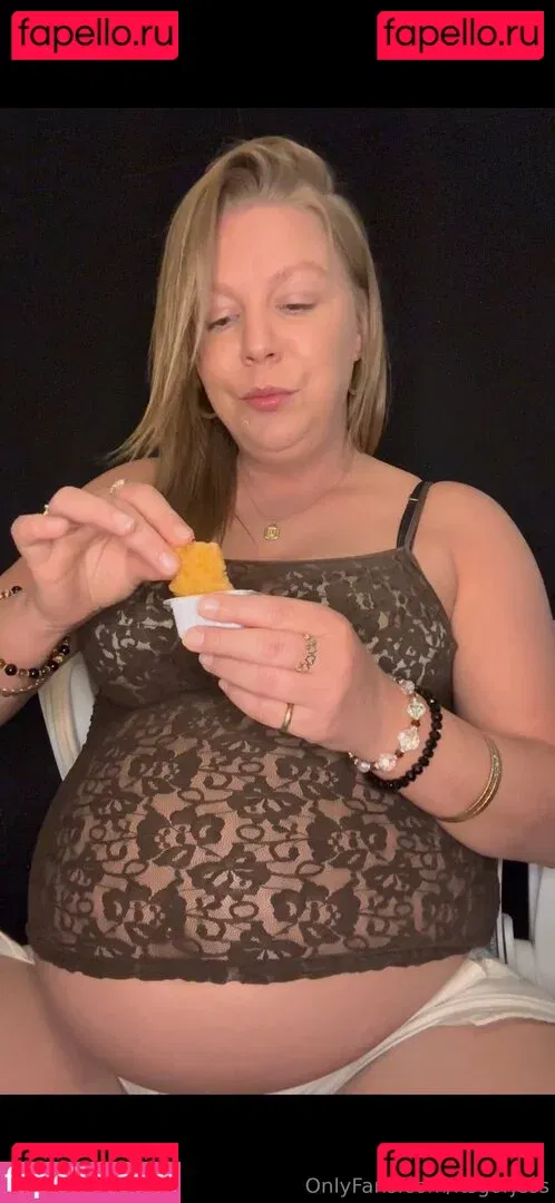 itsgorjess Onlyfans Photo Gallery 