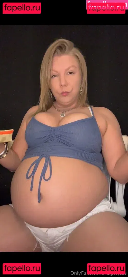 itsgorjess Onlyfans Photo Gallery 