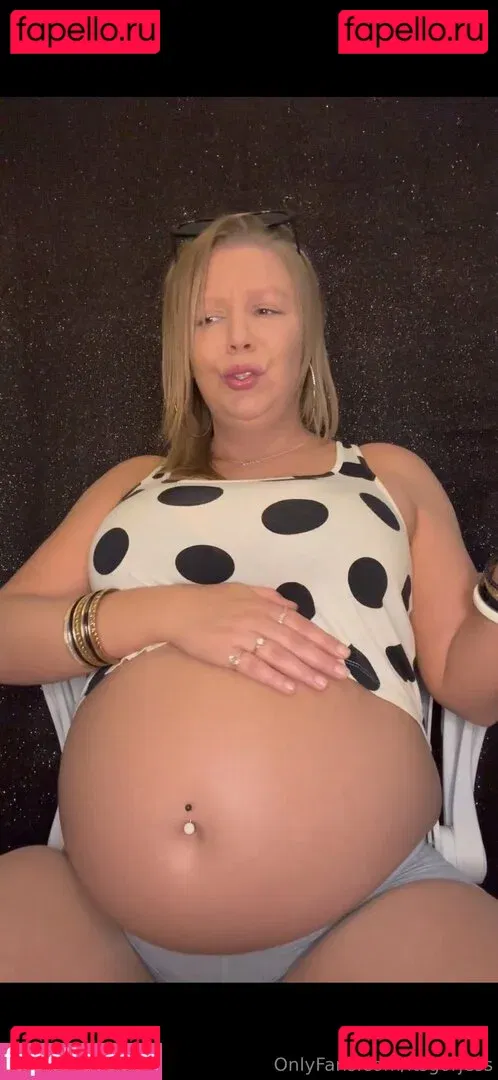 itsgorjess Onlyfans Photo Gallery 