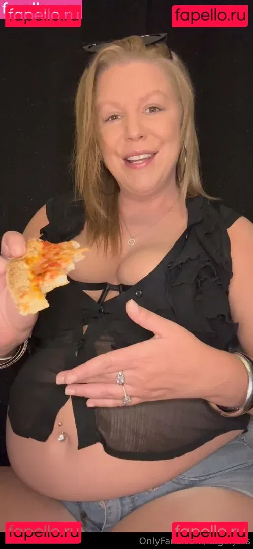 itsgorjess Onlyfans Photo Gallery 