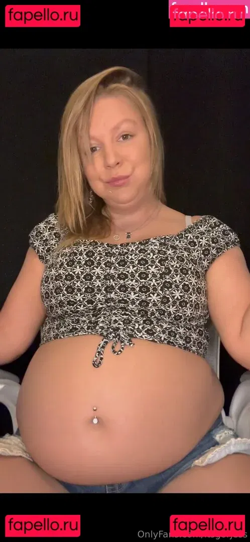 itsgorjess Onlyfans Photo Gallery 