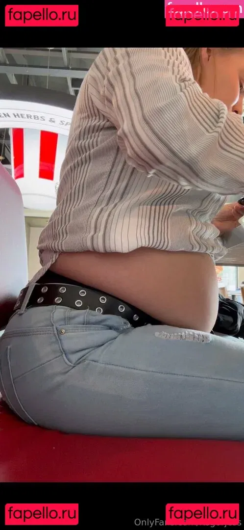 itsgorjess Onlyfans Photo Gallery 