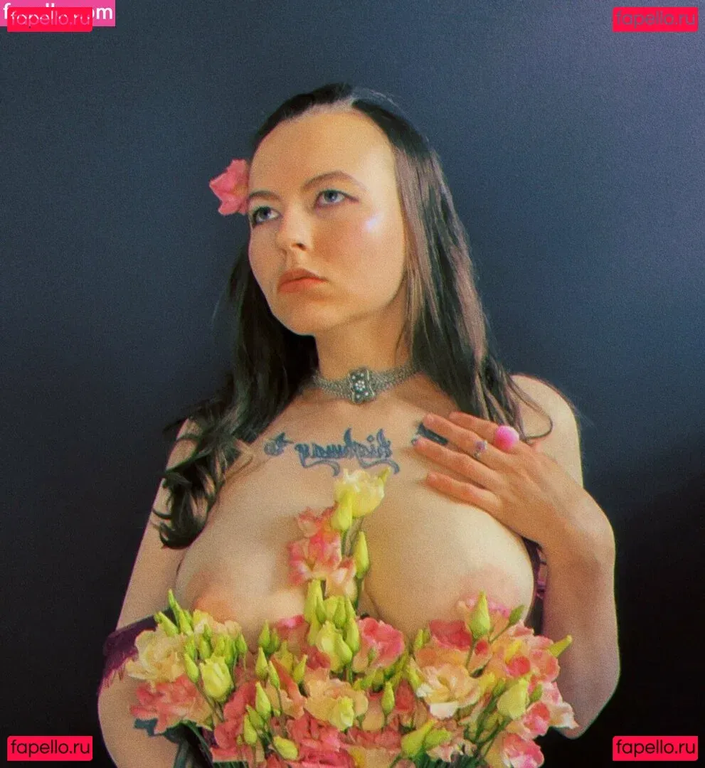 sisuuz Onlyfans Photo Gallery 