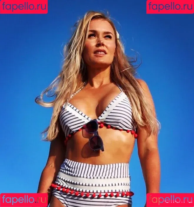 Blair O'Neal Onlyfans Photo Gallery 