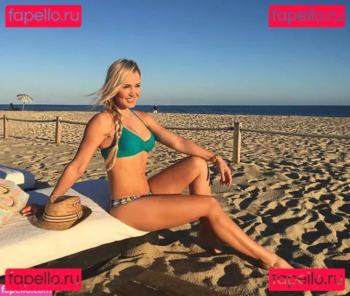 Blair O'Neal Onlyfans Photo Gallery 