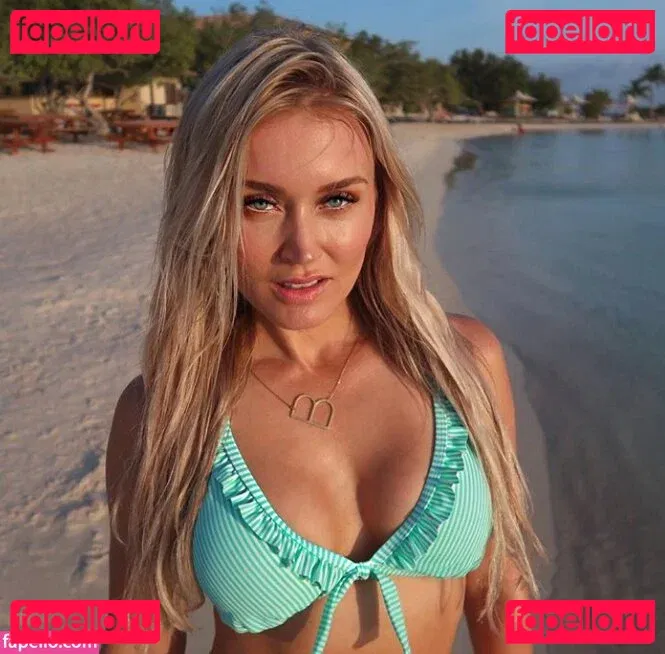 Blair O'Neal Onlyfans Photo Gallery 