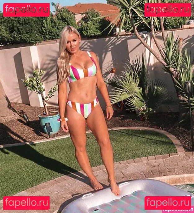 Blair O'Neal Onlyfans Photo Gallery 