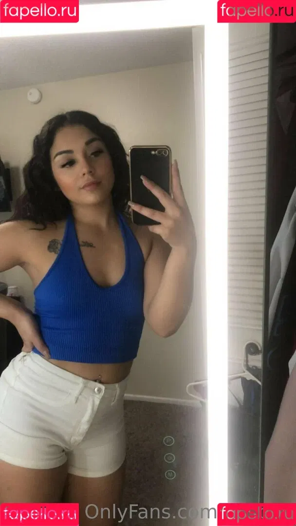 rissbby Onlyfans Photo Gallery 