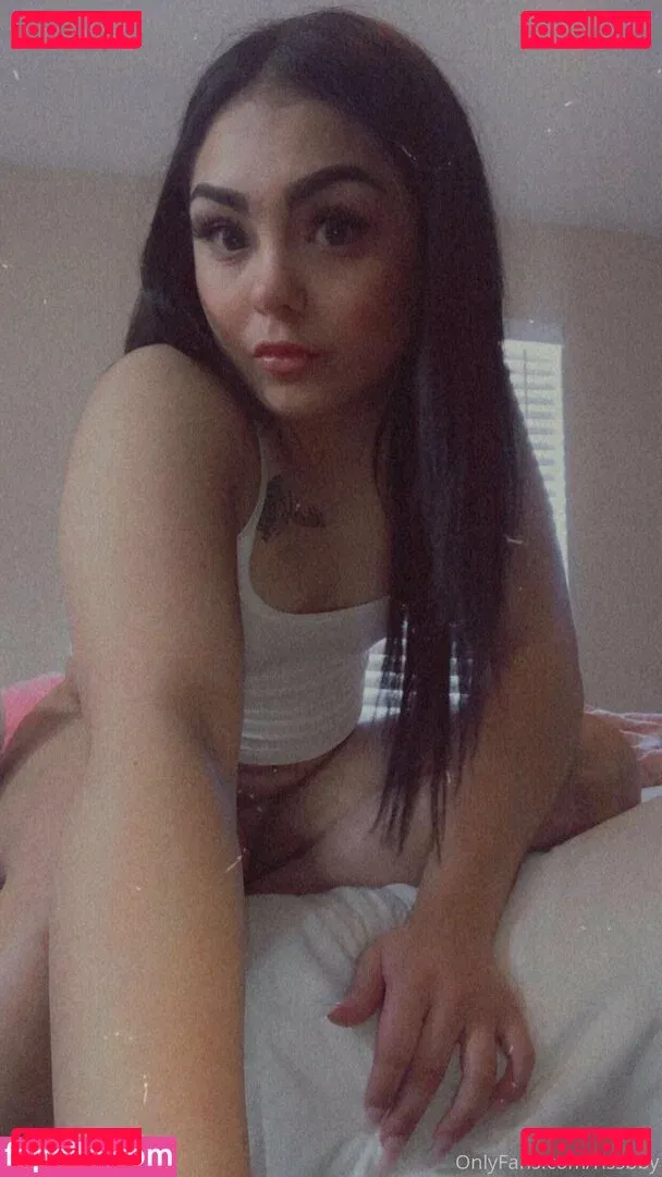 rissbby Onlyfans Photo Gallery 