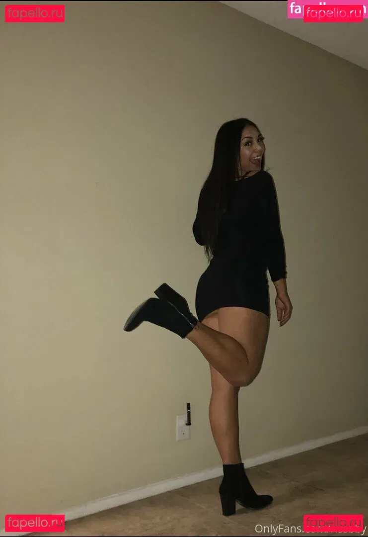 rissbby Onlyfans Photo Gallery 