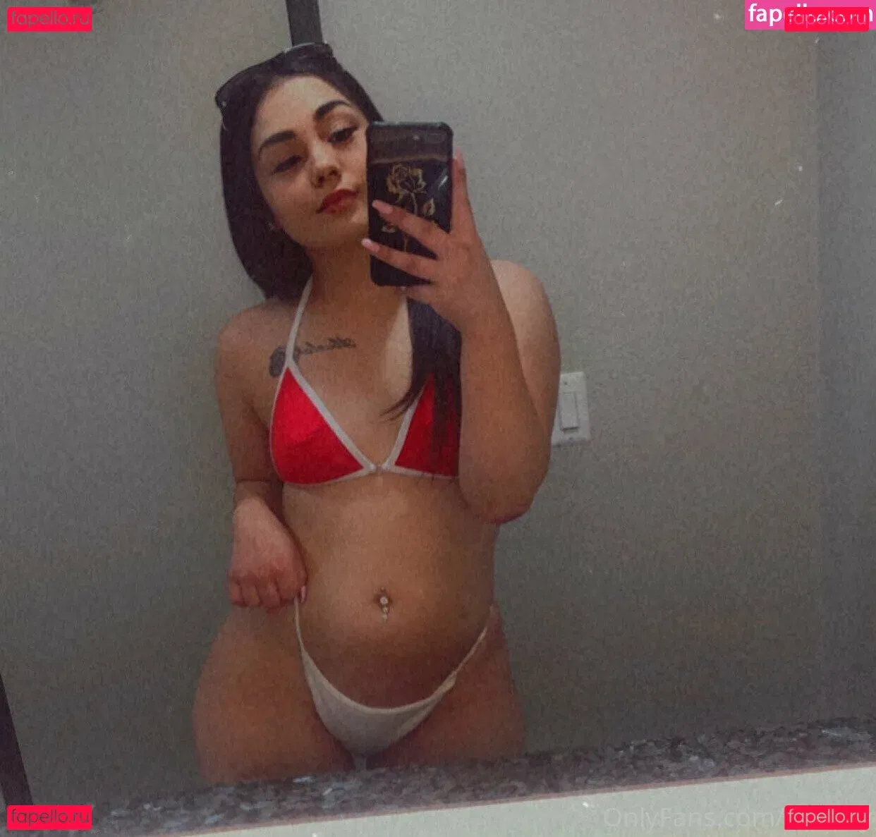 rissbby Onlyfans Photo Gallery 