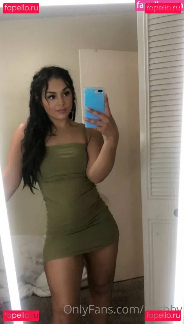 rissbby Onlyfans Photo Gallery 