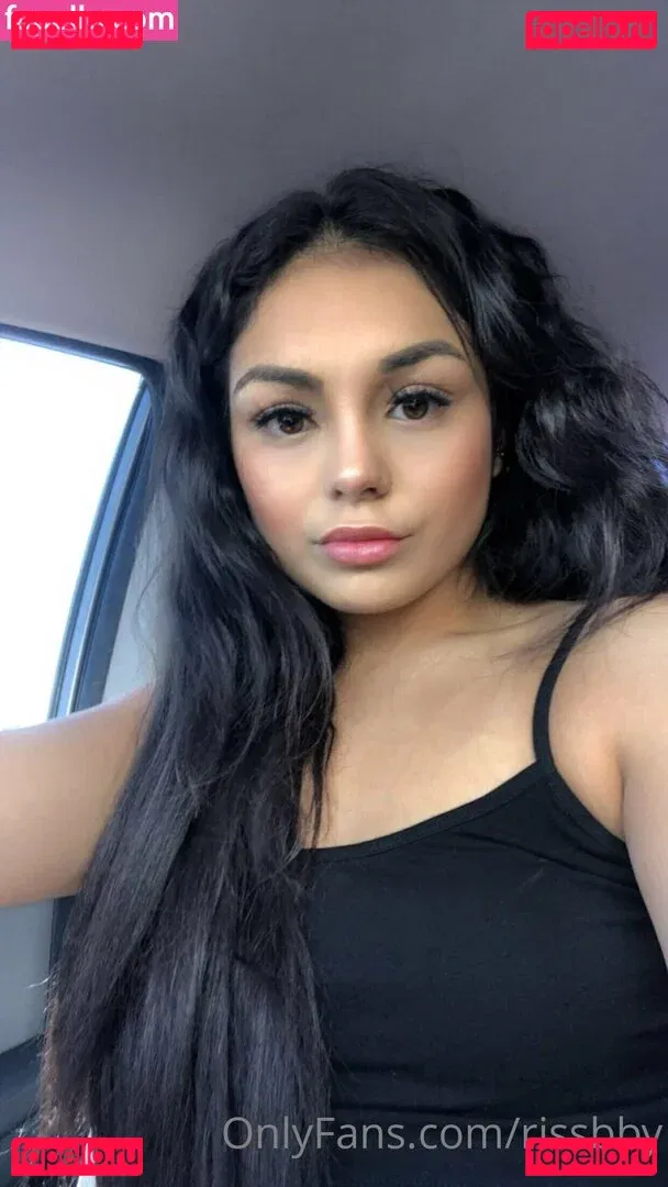 rissbby Onlyfans Photo Gallery 