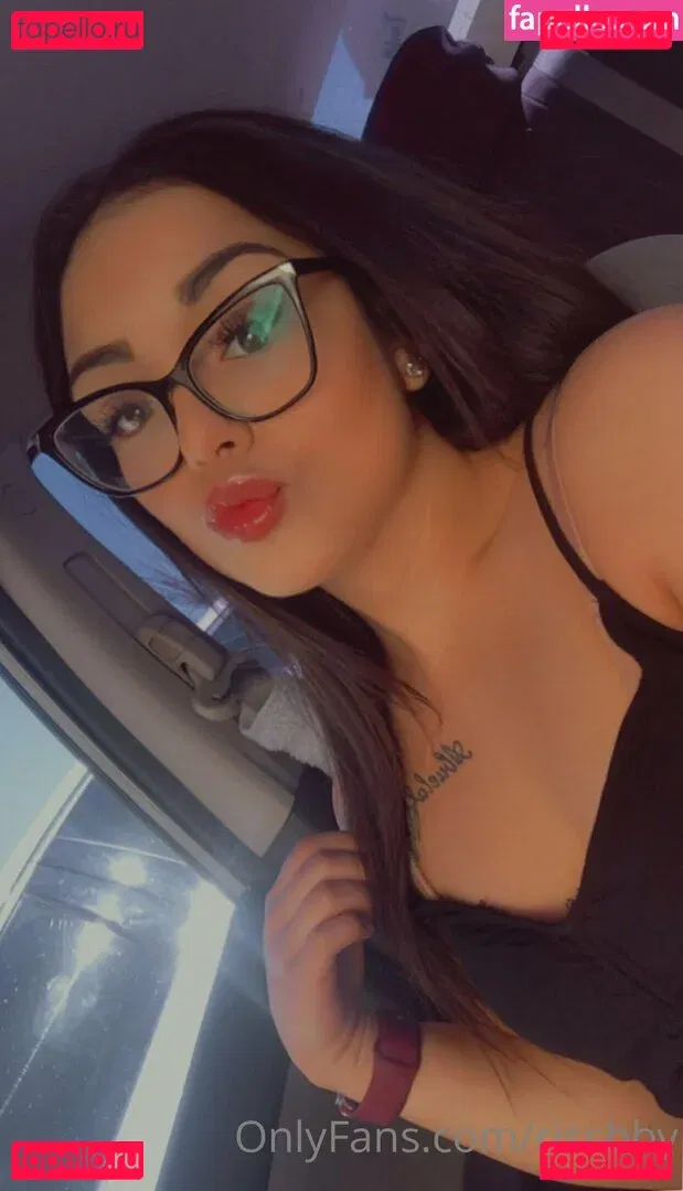 rissbby Onlyfans Photo Gallery 