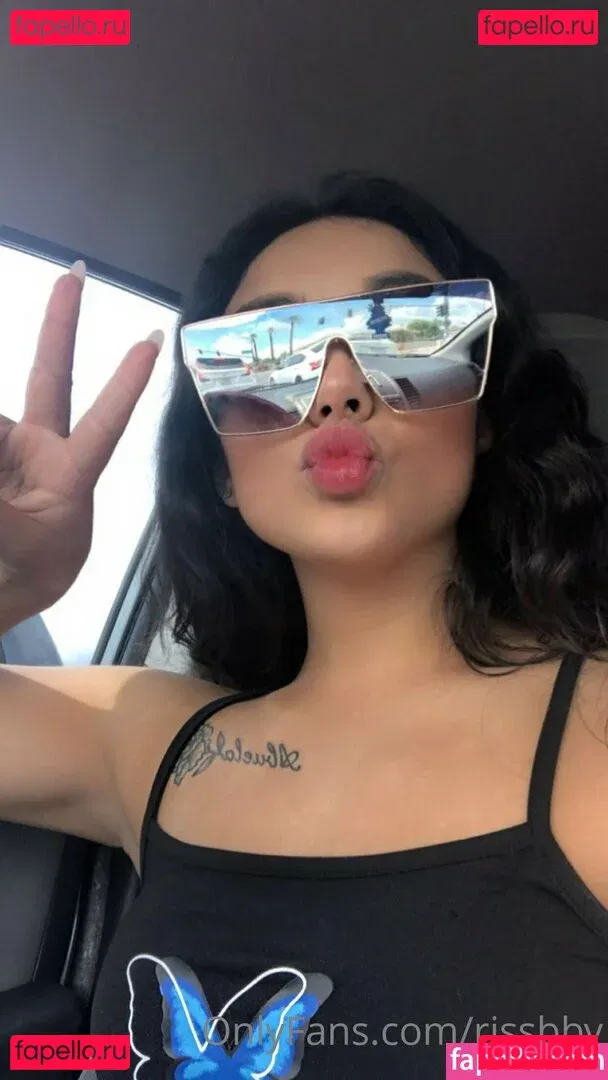 rissbby Onlyfans Photo Gallery 