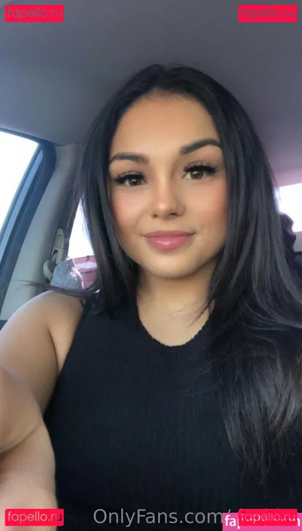 rissbby Onlyfans Photo Gallery 