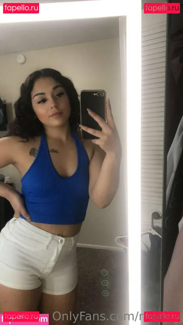 rissbby Onlyfans Photo Gallery 