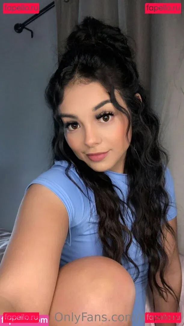 rissbby Onlyfans Photo Gallery 