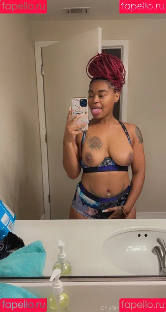 nyshacreams Onlyfans Photo Gallery 