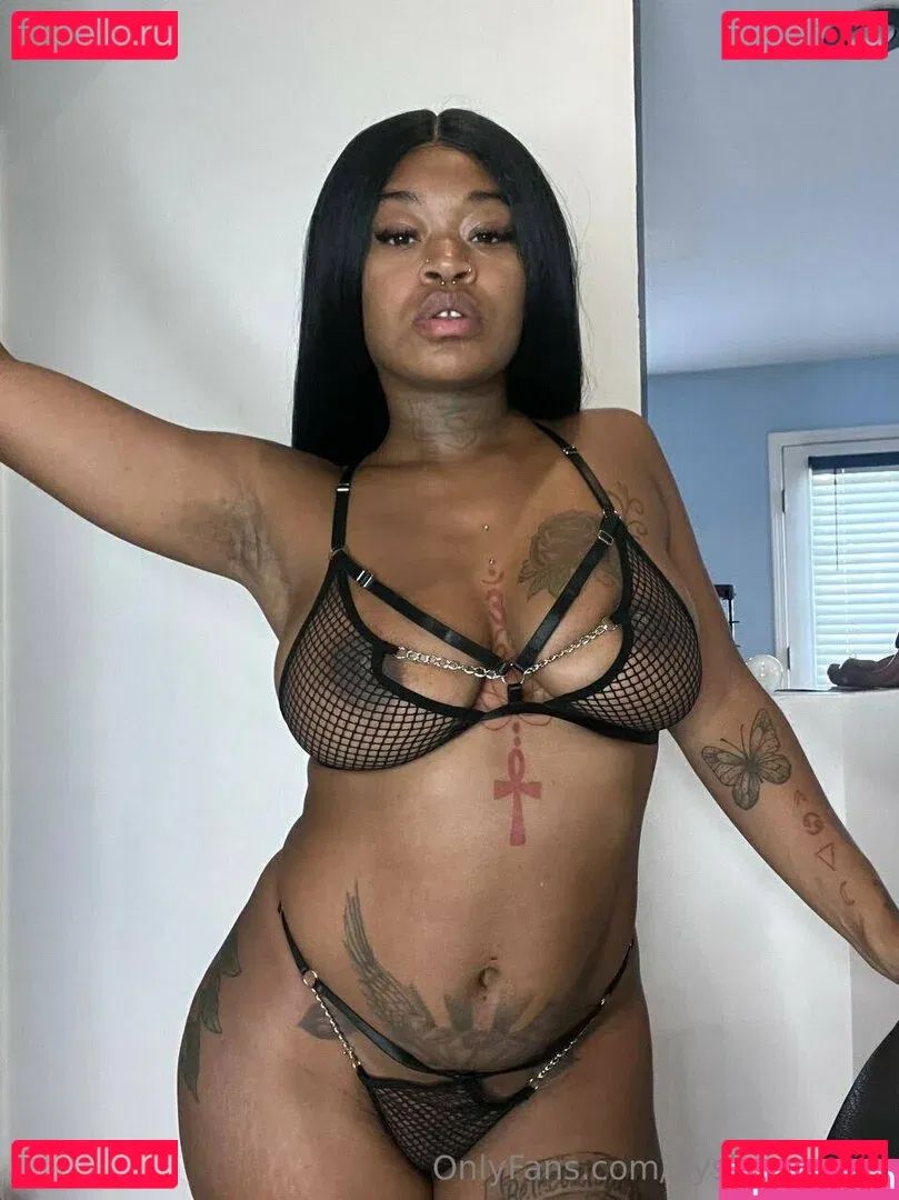 nyshacreams Onlyfans Photo Gallery 