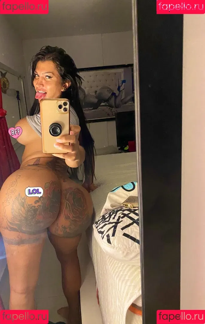 Sofia Madonaldo Onlyfans Photo Gallery 