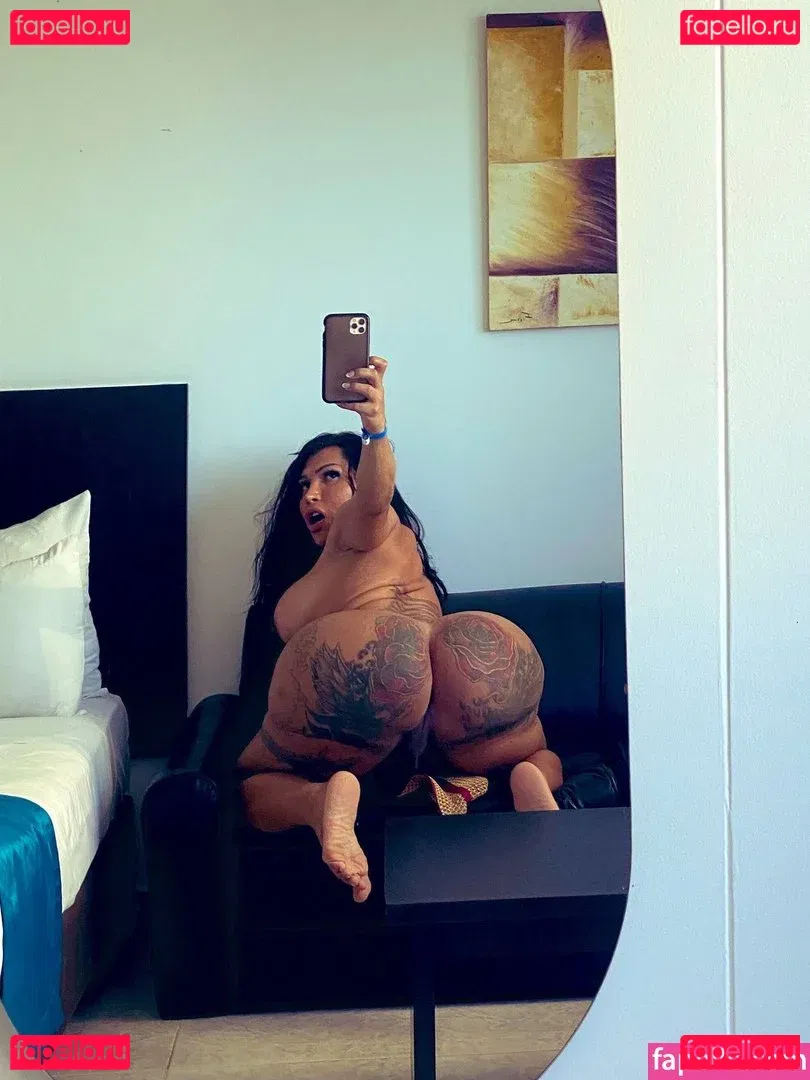 Sofia Madonaldo Onlyfans Photo Gallery 