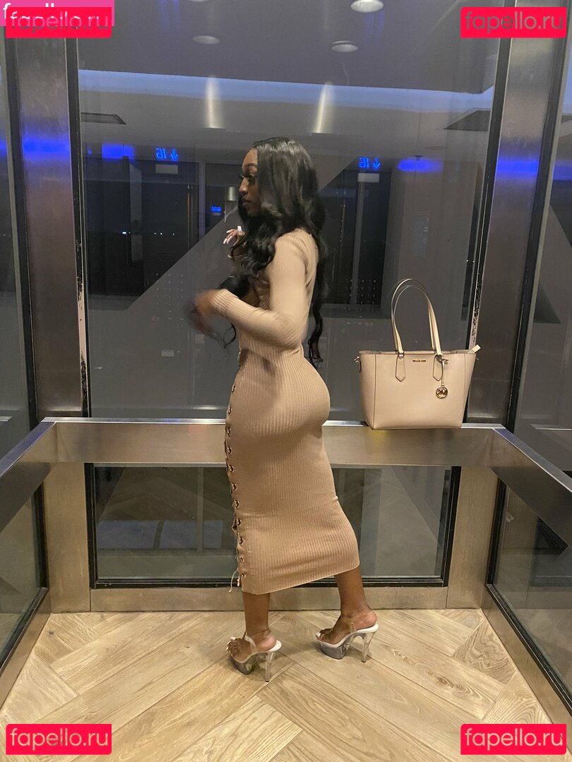 Imani Nude Onlyfans Photo 23